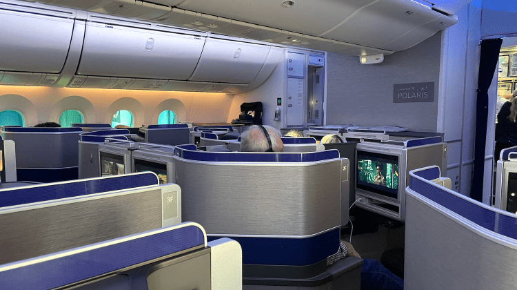 United Polaris Cabin